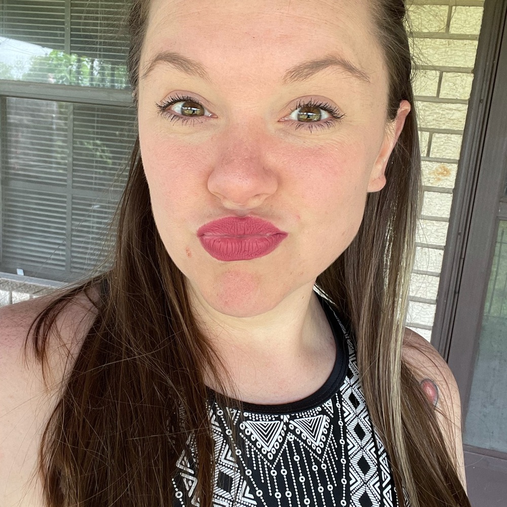 Meet your Posher, Megan